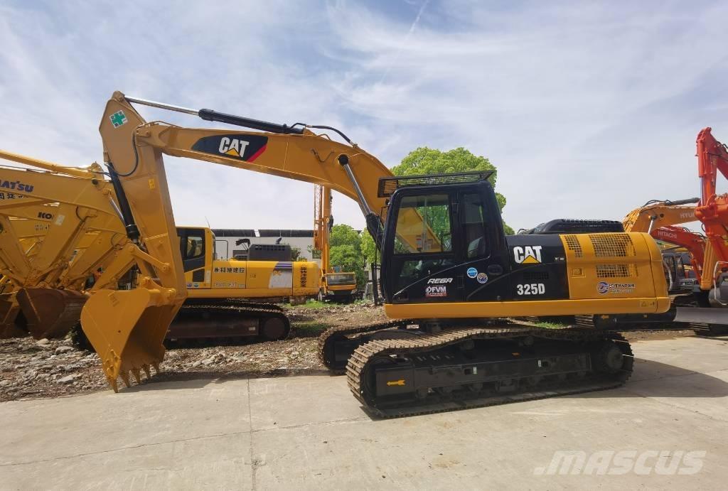 CAT 325 D Гусеничні екскаватори