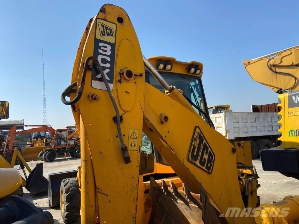 JCB 3 CX Екскаватори-навантажувачі