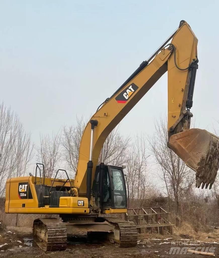 CAT 330GC Гусеничні екскаватори