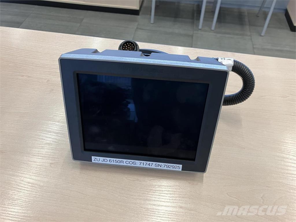 John Deere 6150R Трактори