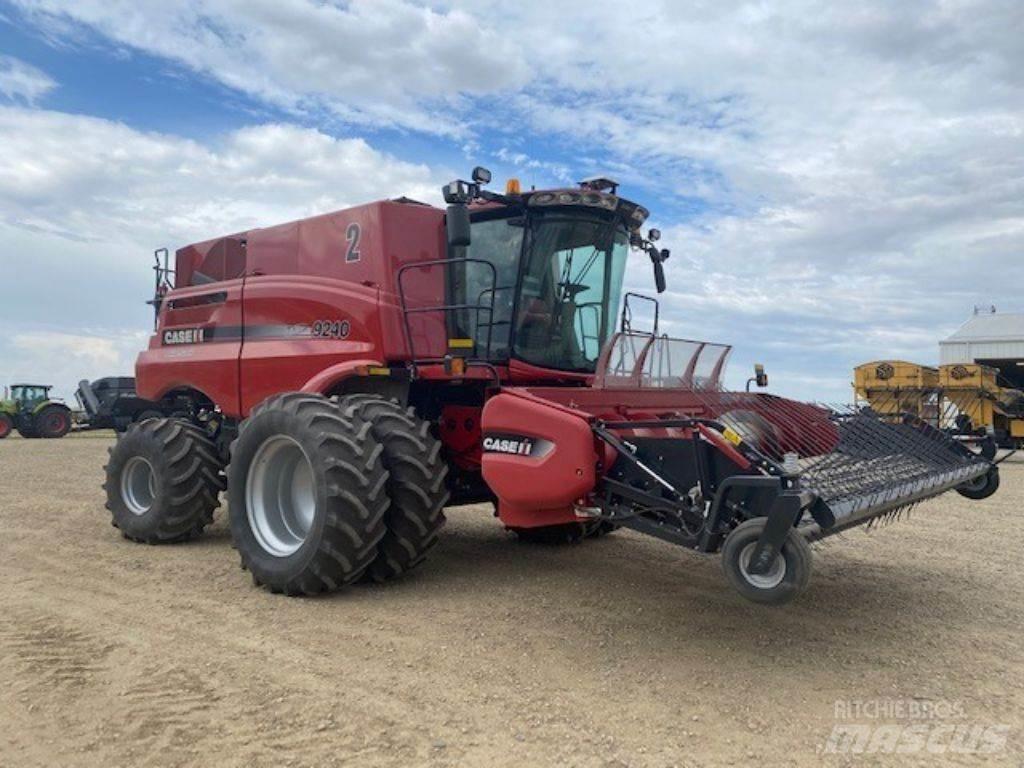 Case IH 9240 Зернозбиральні комбайни