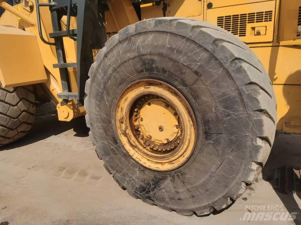 Komatsu WA 500-3 Фронтальні навантажувачі