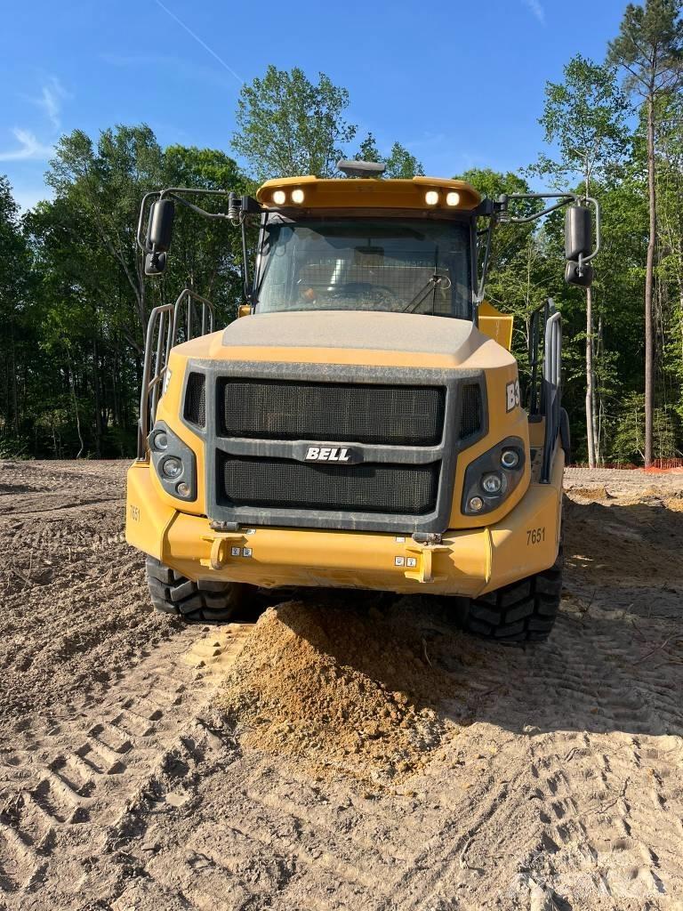 Bell B30E Зчленовані самоскиди