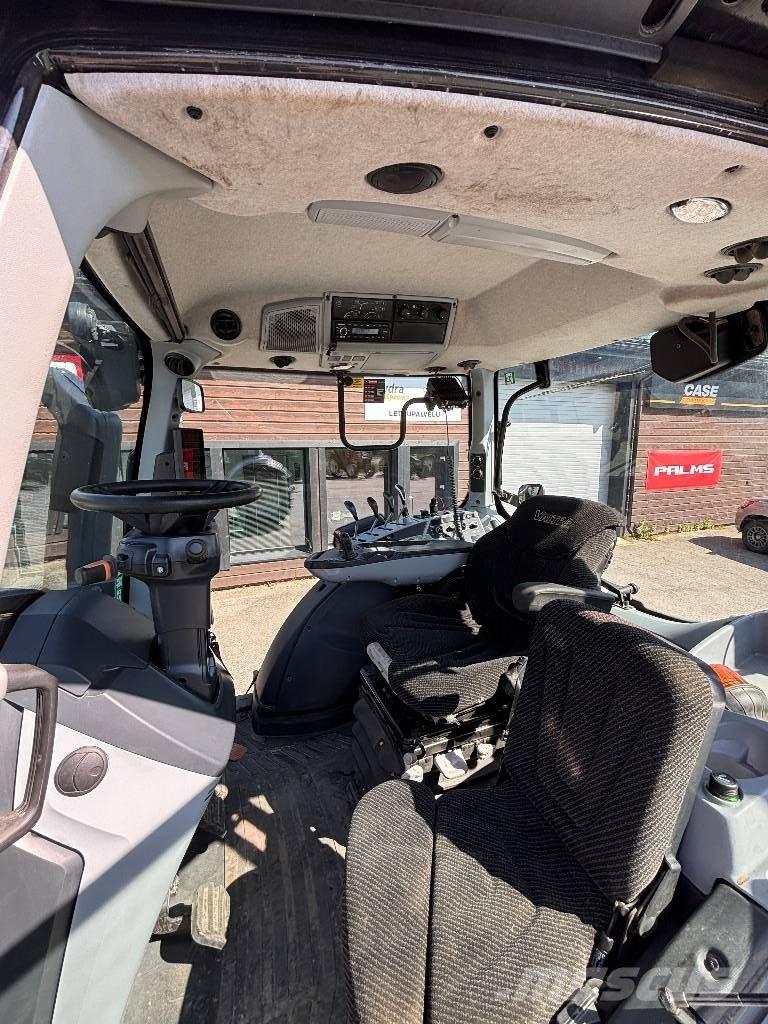 Valtra T 145 Active Трактори