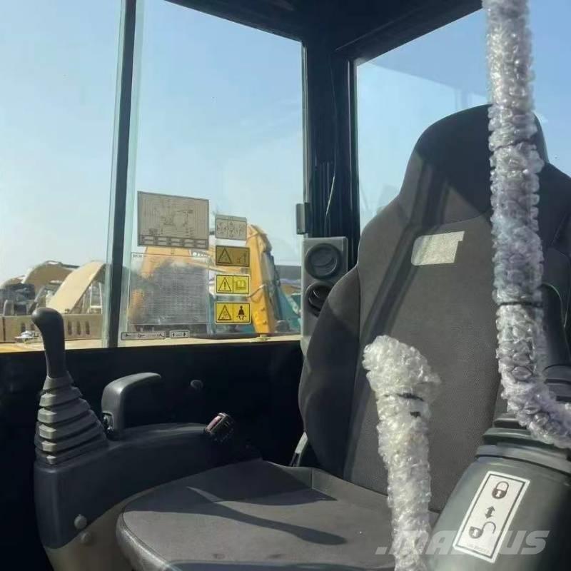 CAT 305.5 E Міні-екскаватори < 7т