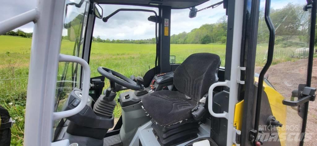Wacker Neuson WL 28 Міні-навантажувачі