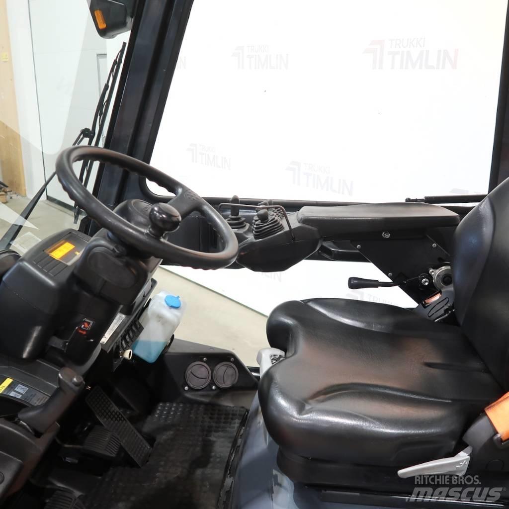 Toyota 02-7FG45 Газові навантажувачі