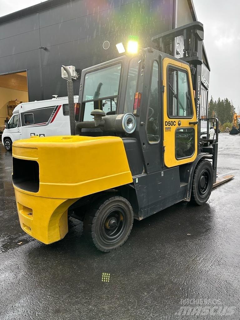 Doosan Daewoo D50-C2 Дизельні навантажувачі