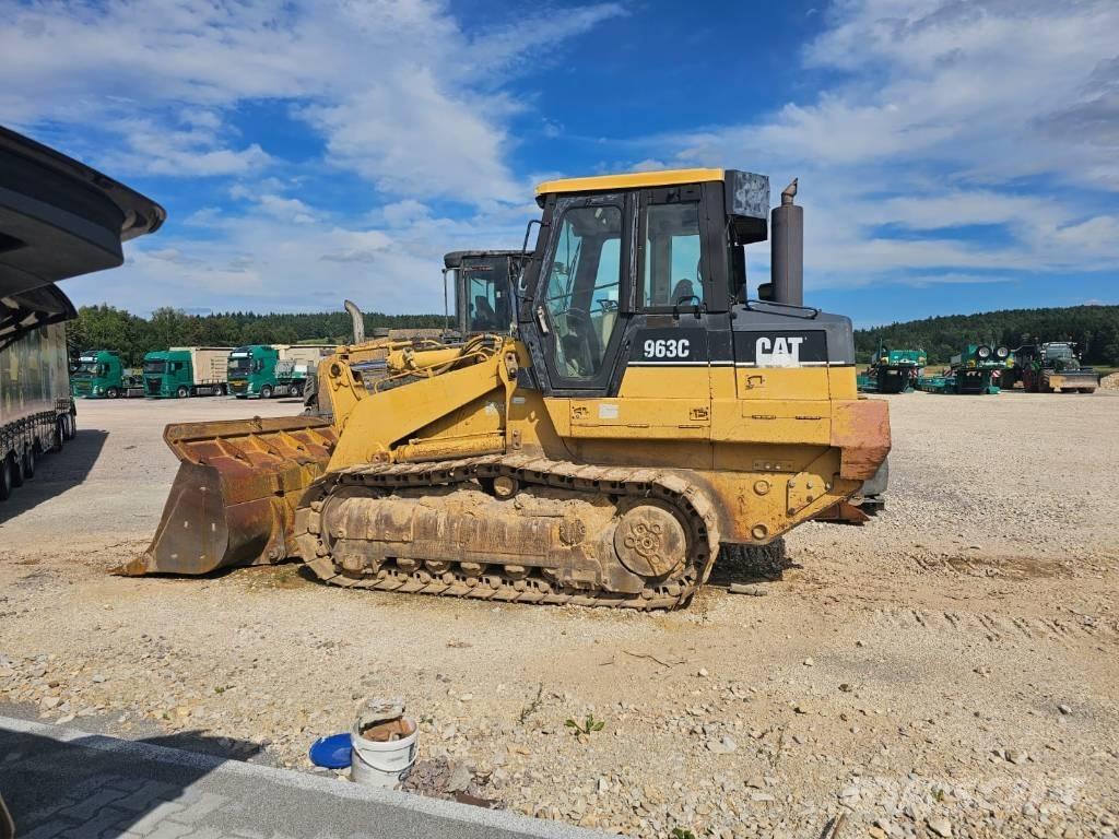 CAT 963 C Гусеничні вантажники