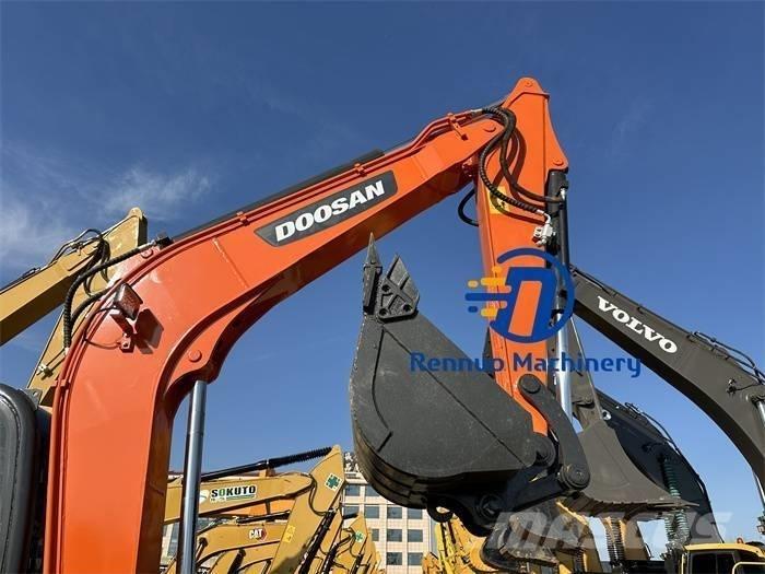 Doosan DX 60 Міні-екскаватори < 7т