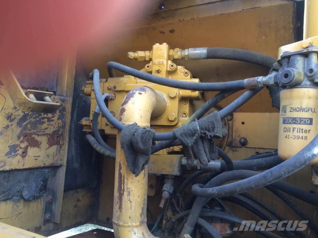 CAT 325 B Гусеничні екскаватори