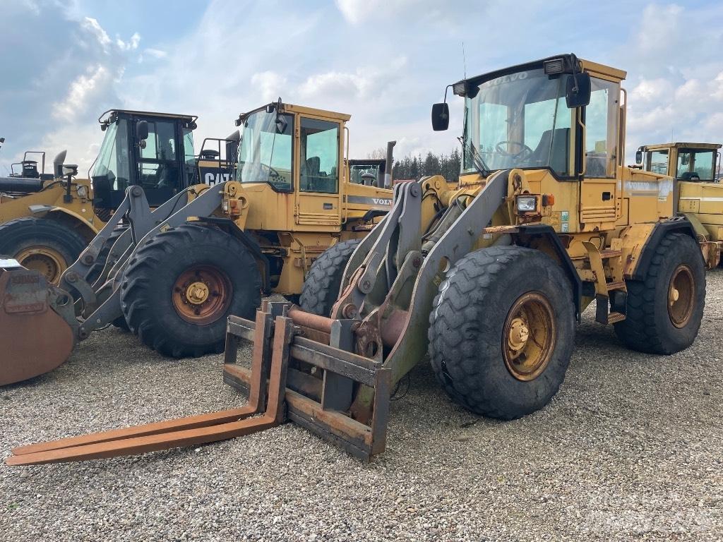 Volvo L70C Фронтальні навантажувачі