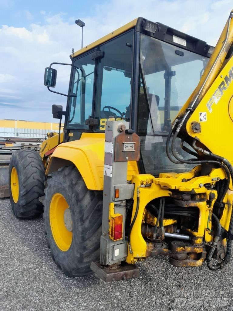 Fermec 960 Екскаватори-навантажувачі