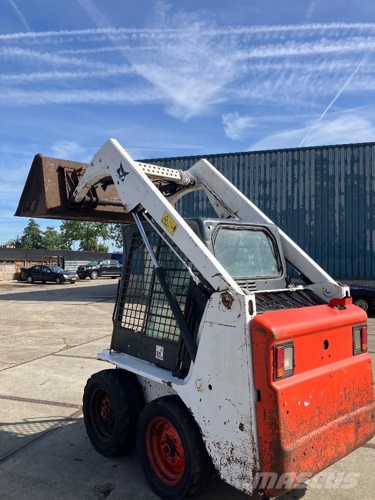 Bobcat S 100 Міні-навантажувачі