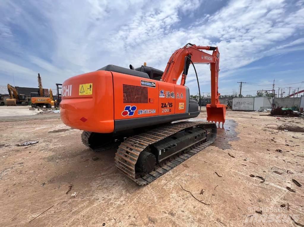Hitachi ZX 200-6 Гусеничні екскаватори