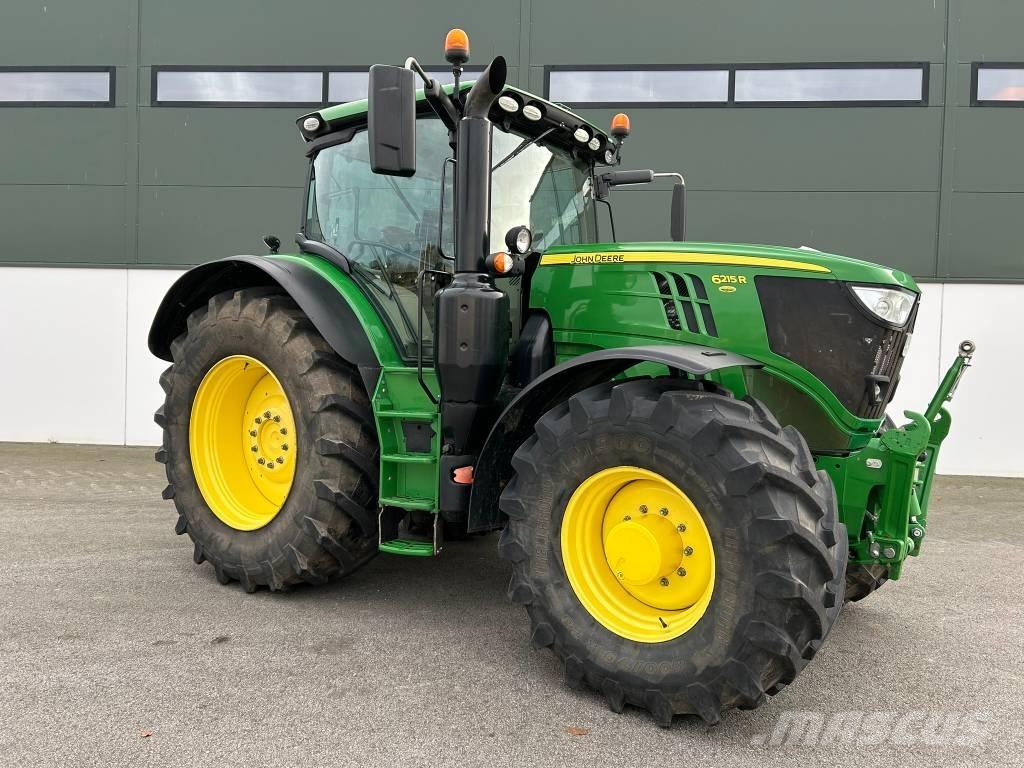 John Deere 6215 R Трактори