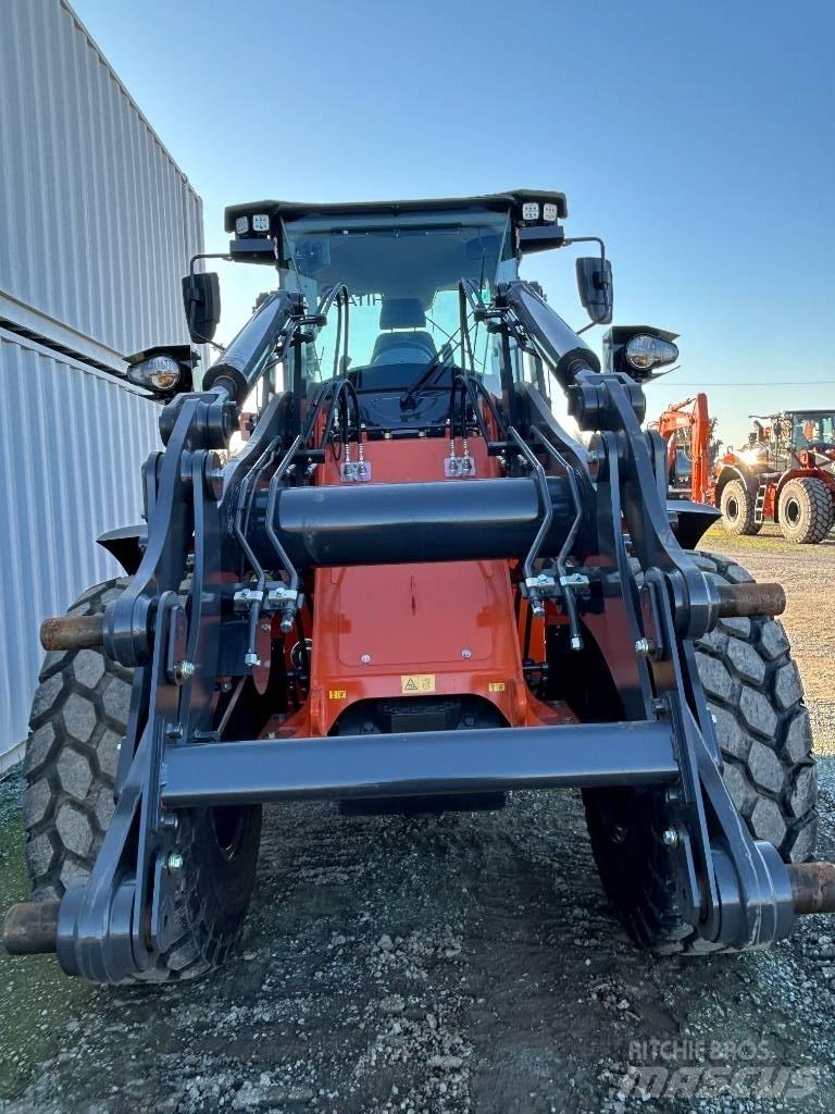 Hitachi ZW 160 PL-7 Фронтальні навантажувачі