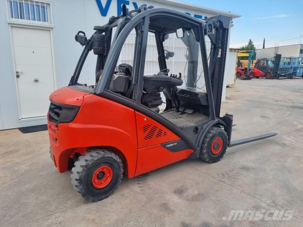 Linde H 25 D-02 Дизельні навантажувачі