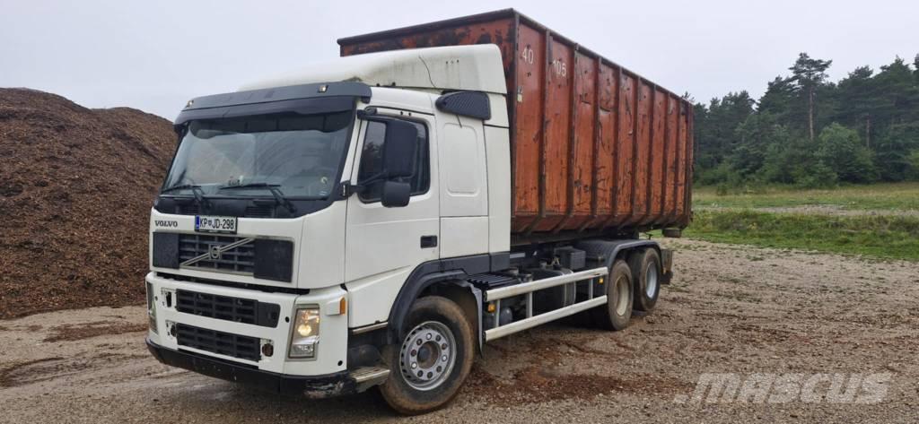 Volvo J4CFC Вантажівки з гаковим підйомом