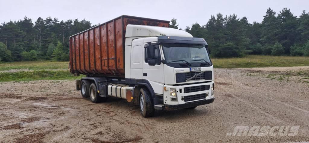 Volvo J4CFC Вантажівки з гаковим підйомом