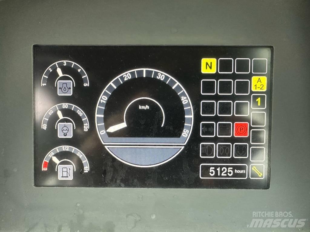 Liebherr 514 STEREO Фронтальні навантажувачі