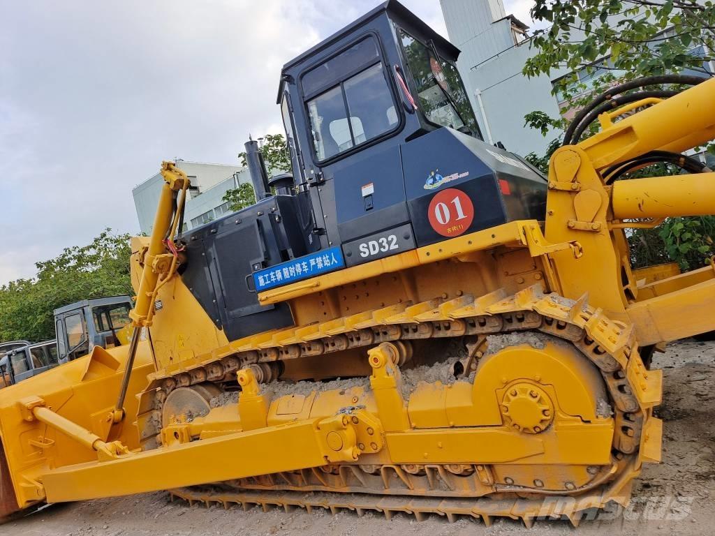 Shantui SD 32 Гусеничні бульдозери