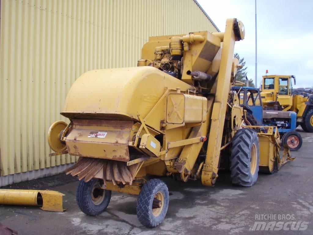 Clayson M 80 Зернозбиральні комбайни