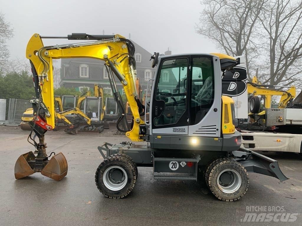 Wacker Neuson EW65 Колісні екскаватори
