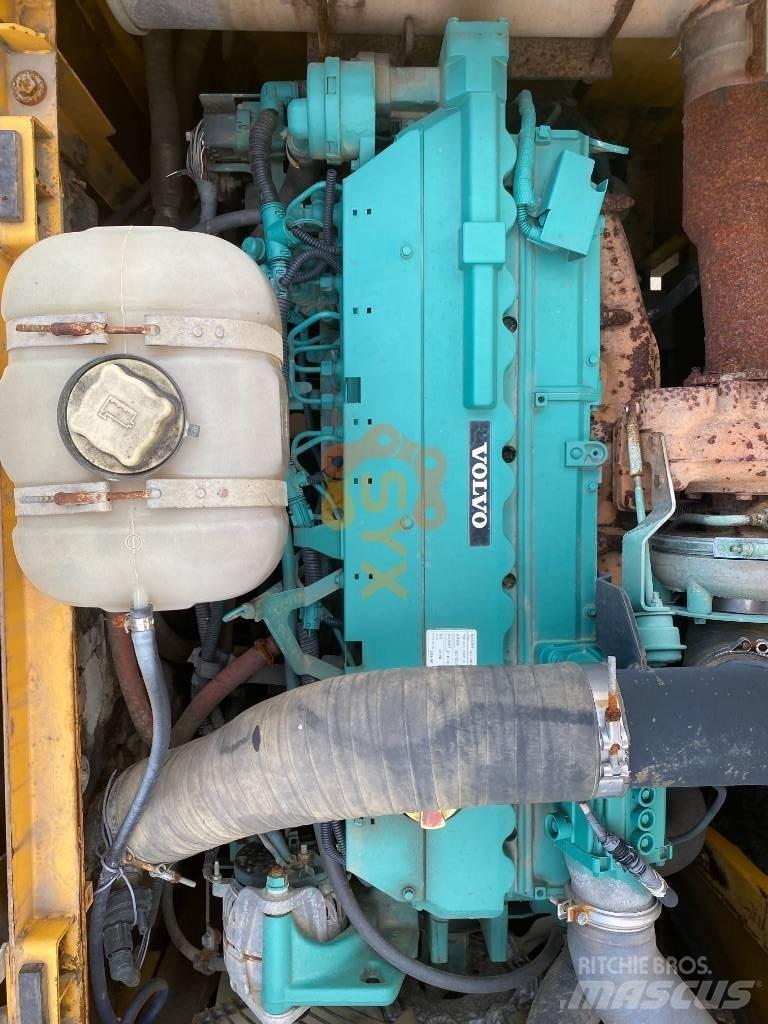 Volvo EC 240 B LC Гусеничні екскаватори