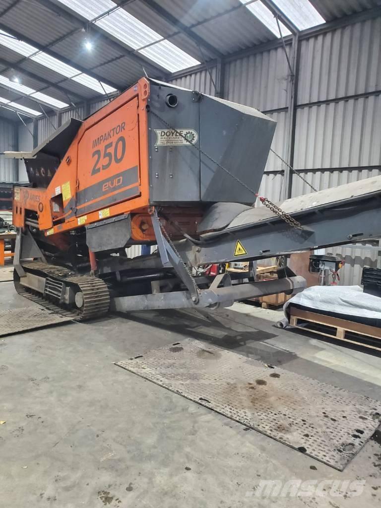 Arjes 250 Evo Мобільні дробарки