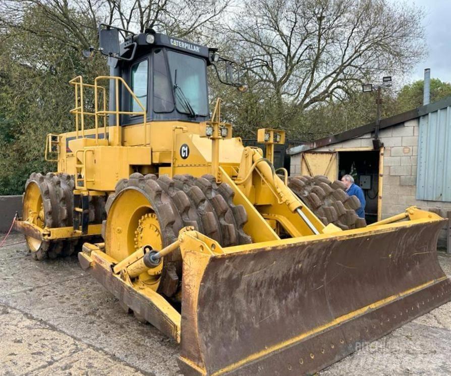 CAT 825 C Ущільнювачі грунту