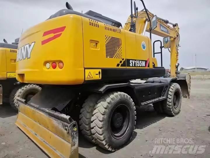 Sany SY155W Колісні екскаватори