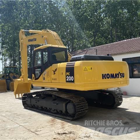 Komatsu pc200-7 Гусеничні екскаватори