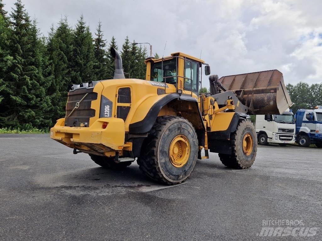 Volvo L 220 G Фронтальні навантажувачі