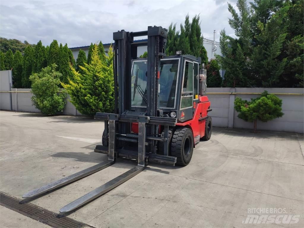 Dantruck 9680 DD Дизельні навантажувачі