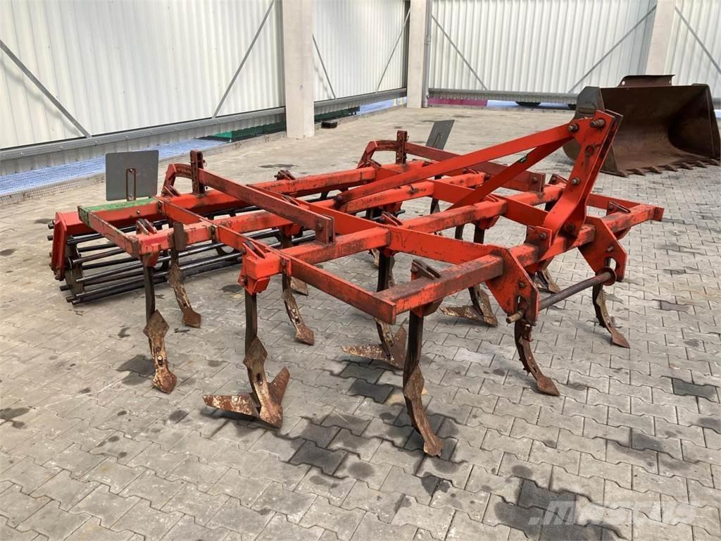 Becker Grubber 3m Культиватори