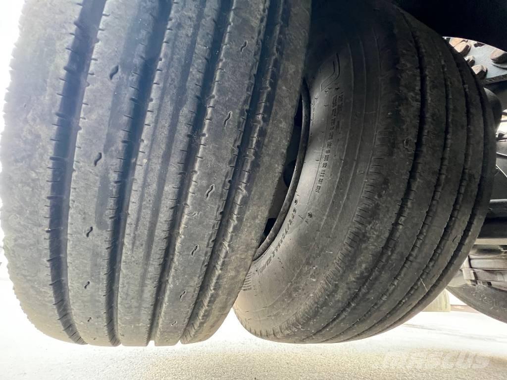 Scania R 500 A6X2NB Тягачі