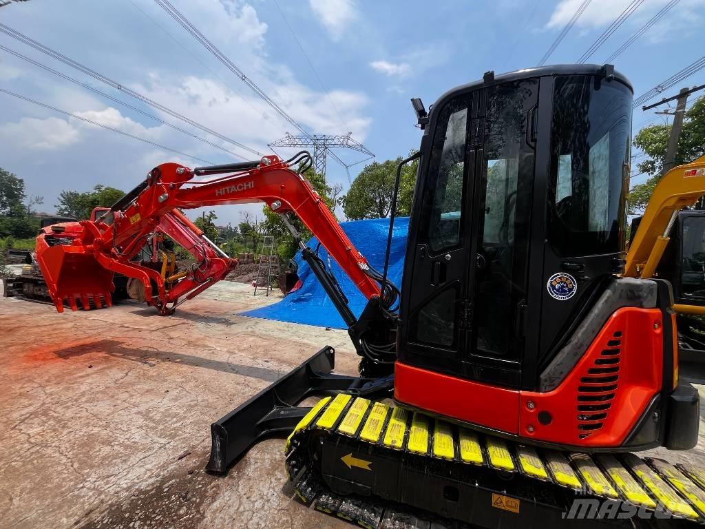 Hitachi ZX 50 U Міні-екскаватори < 7т