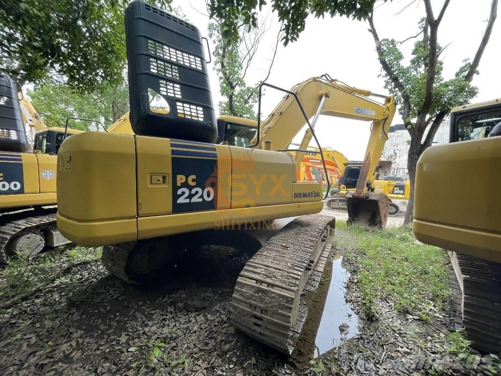 Komatsu PC 220-7 Гусеничні екскаватори