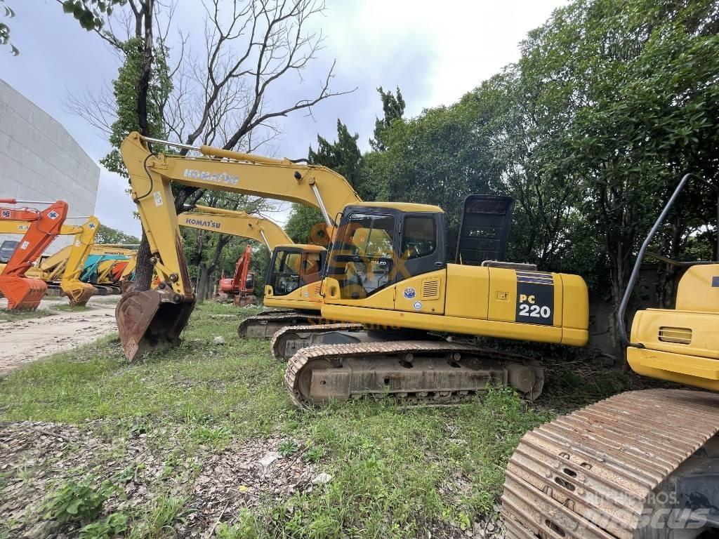 Komatsu PC 220-7 Гусеничні екскаватори