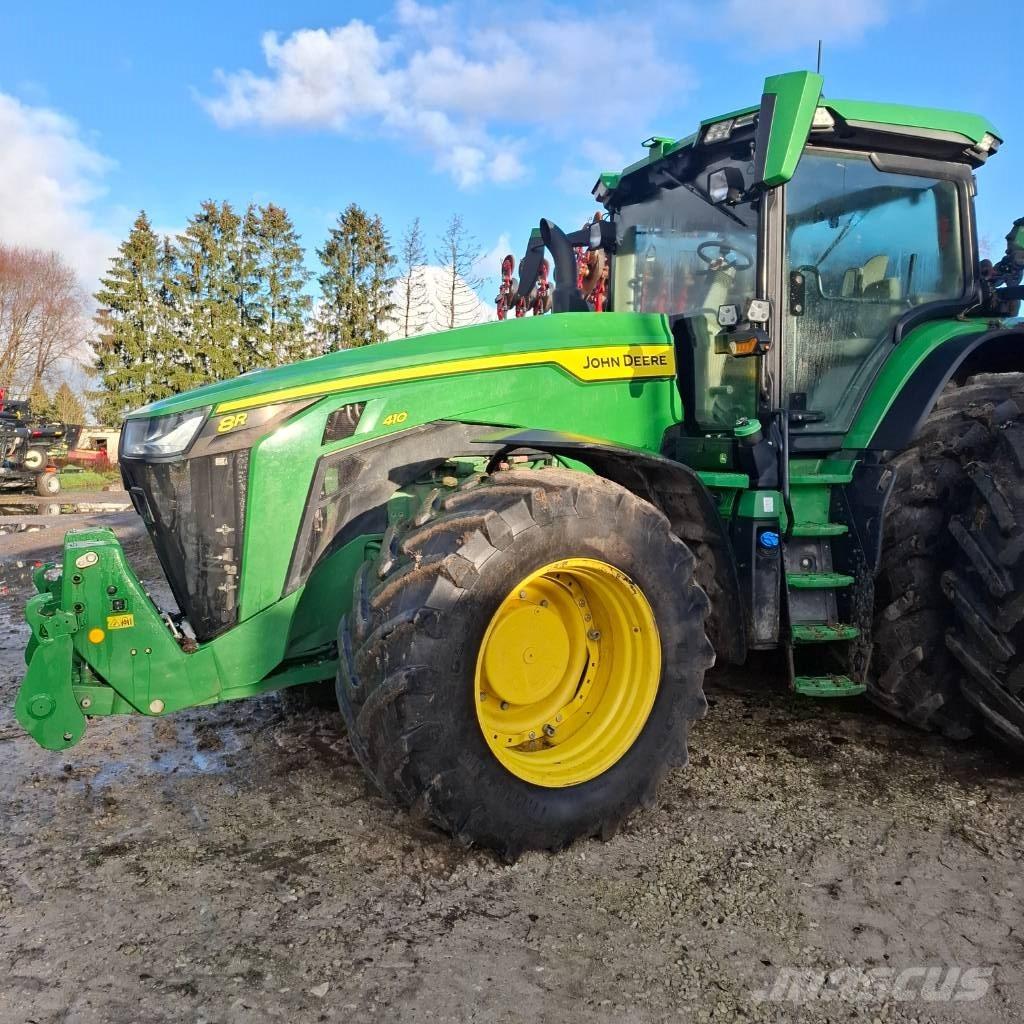 John Deere 8R410 Трактори