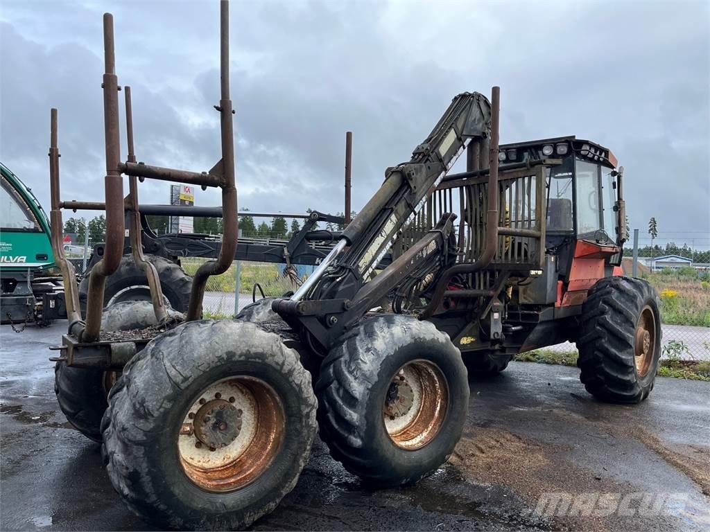 Valmet 836 Форвардери