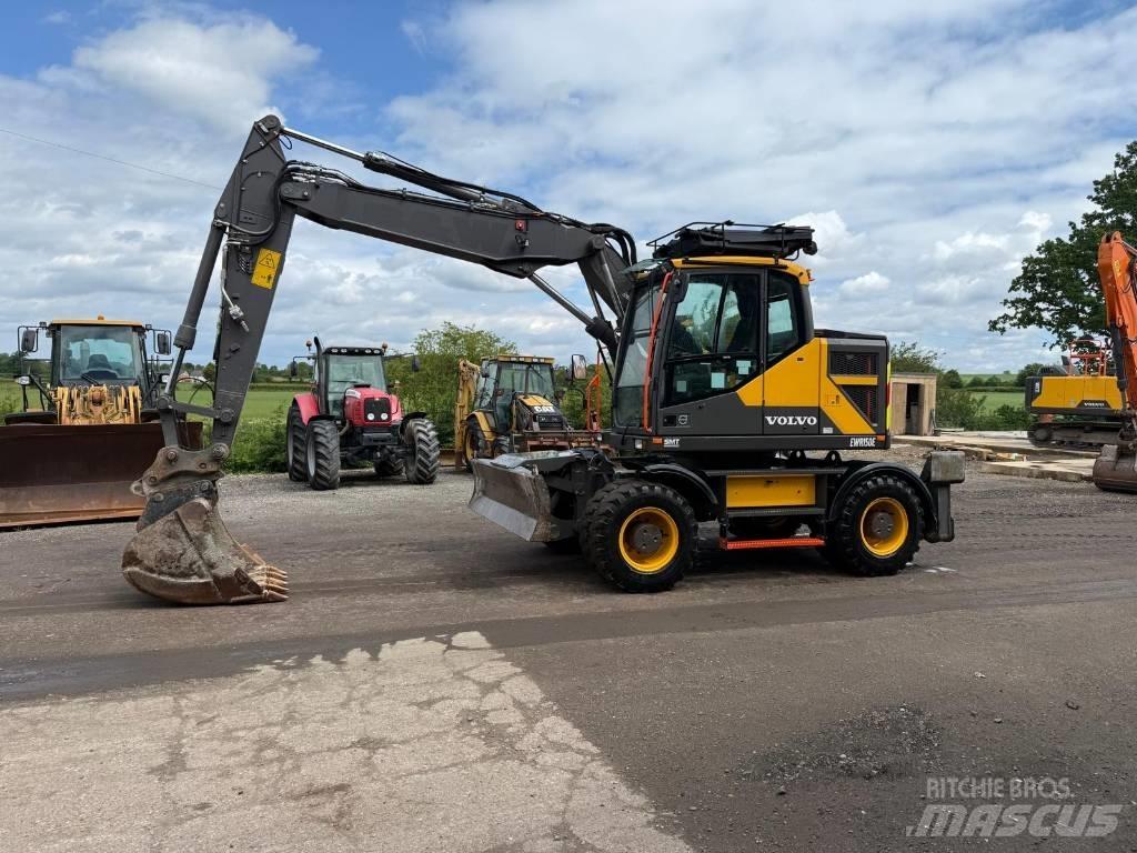 Volvo EWR 150 E Колісні екскаватори
