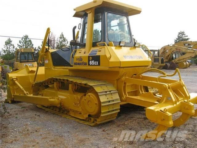 Komatsu D 65 EX Гусеничні бульдозери