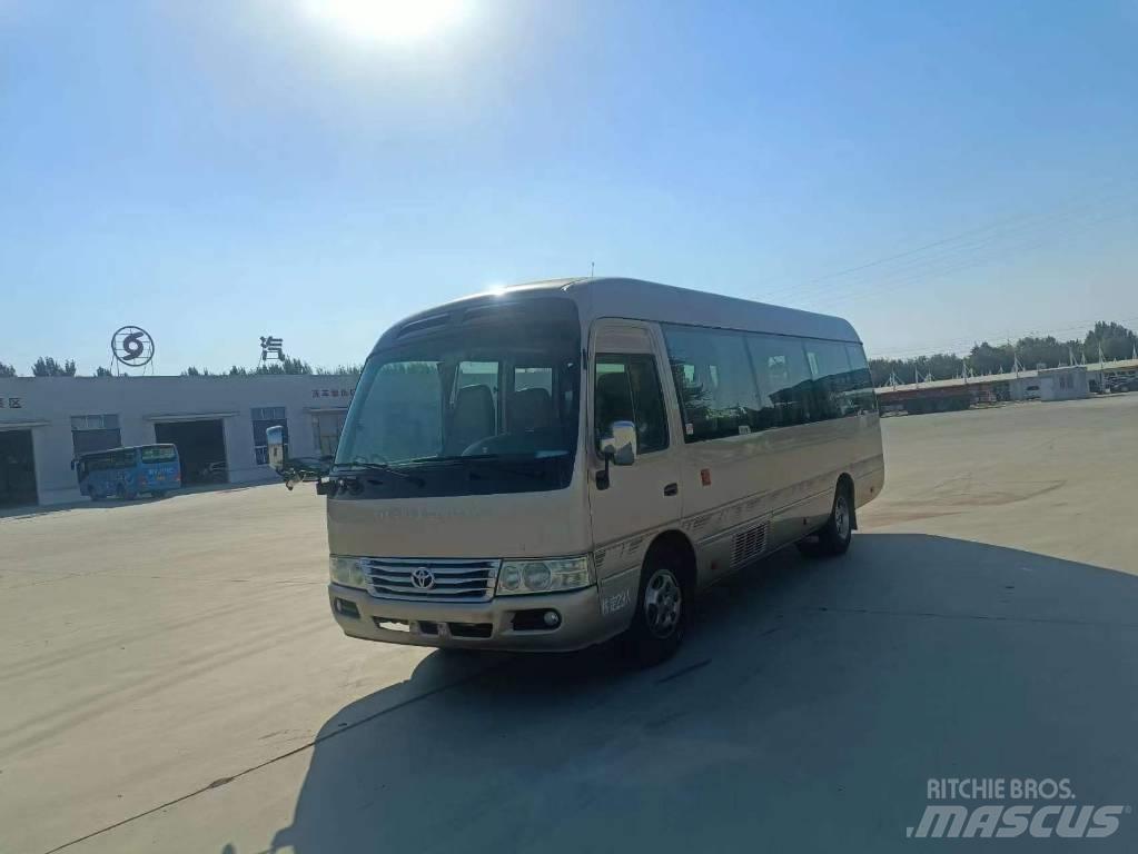 Toyota Coaster Bus Мікроавтобуси