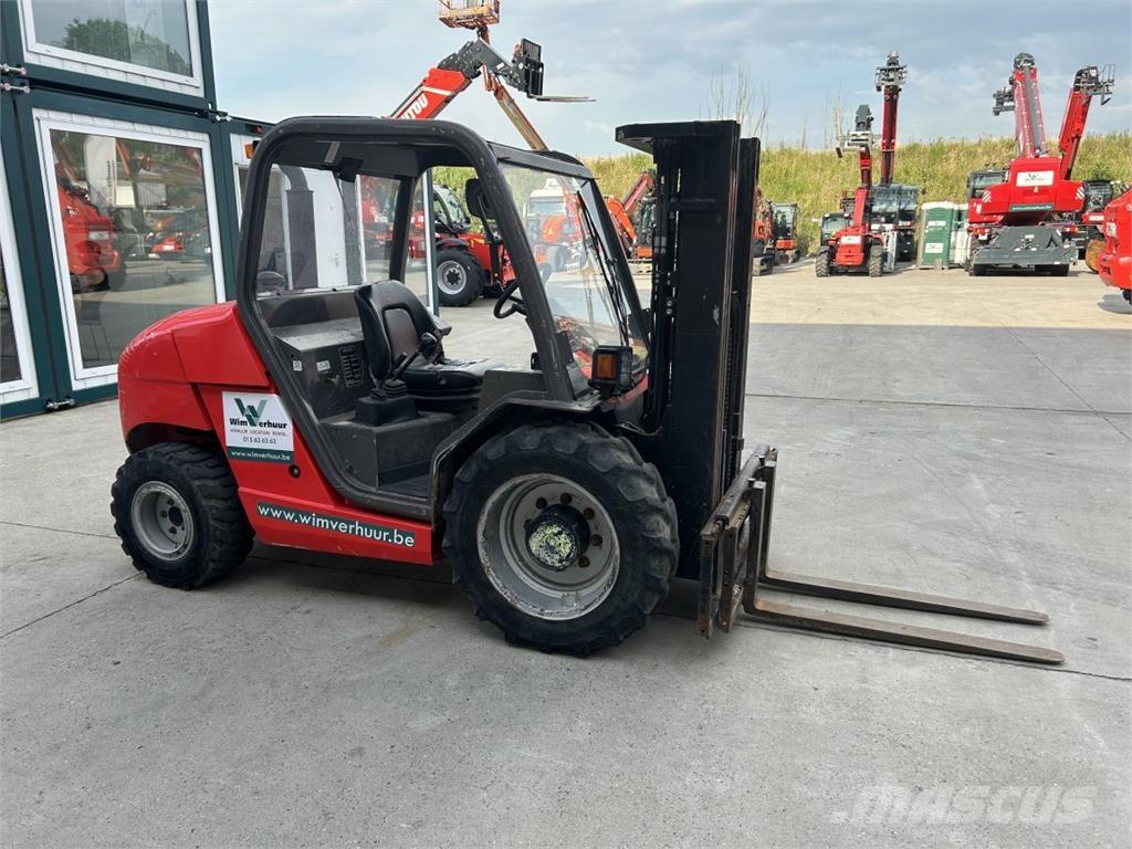 Manitou MH25-4 Навантажувачі підвищеної прохідності