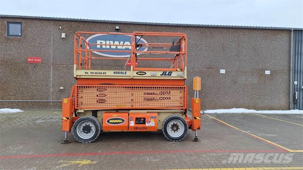 JLG 4069LE Підйомники-ножиці