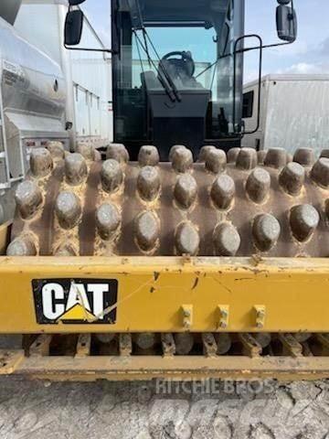 CAT CP56B Грунтові котки