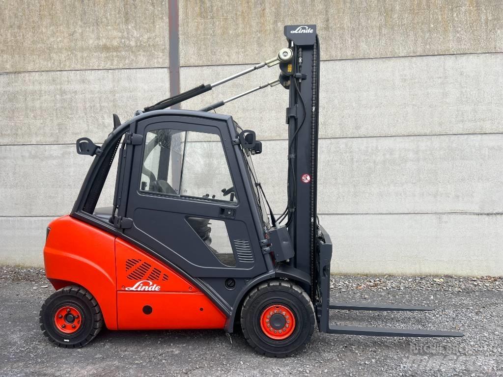 Linde H30D-01 Дизельні навантажувачі