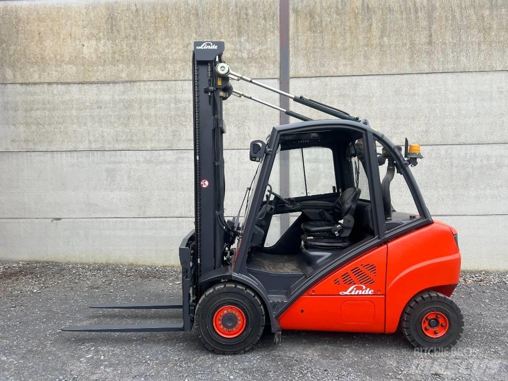 Linde H30D-01 Дизельні навантажувачі